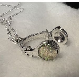 Sparkly Glitter Headphone Necklace By Claire’s